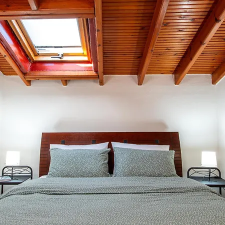 Sunset Rooftop Apartment