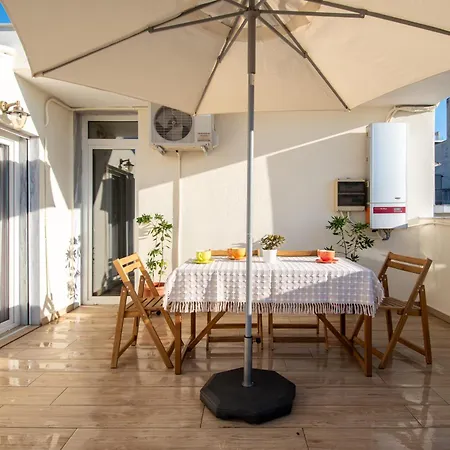 Sunset Rooftop Apartment Thessaloniki