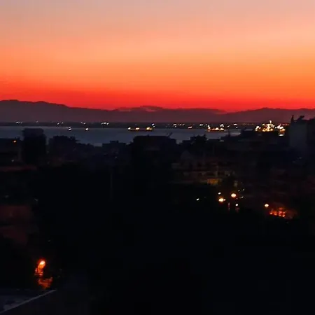 Sunset Rooftop Daire *